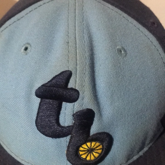 Game Worn Tampa Bay alternate powder blue and yellow MLB hat SZ 7 and 1 quarter - Picture 2 of 4